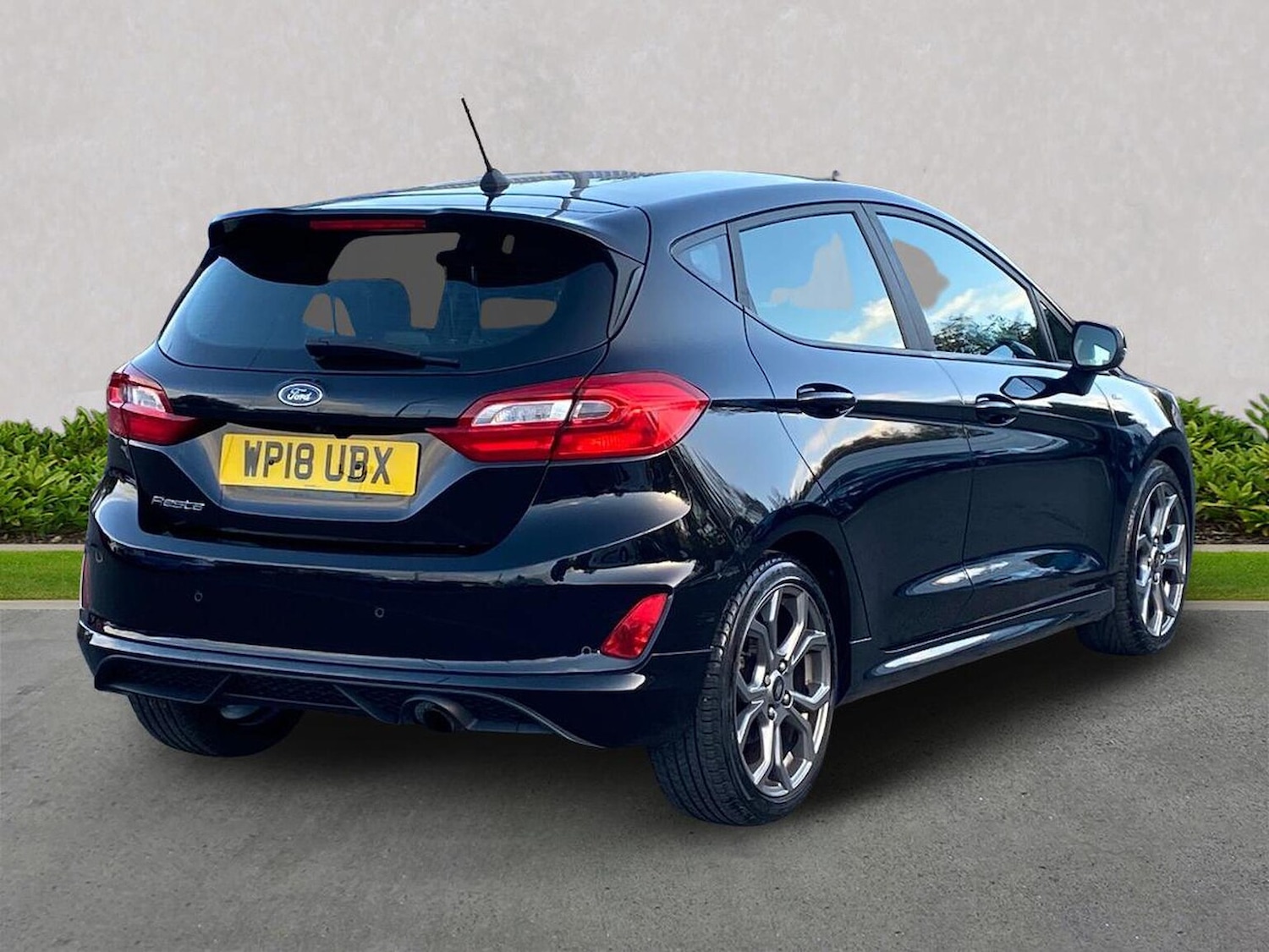 Used Ford Fiesta 2018 for sale - 76407372: Photo 18