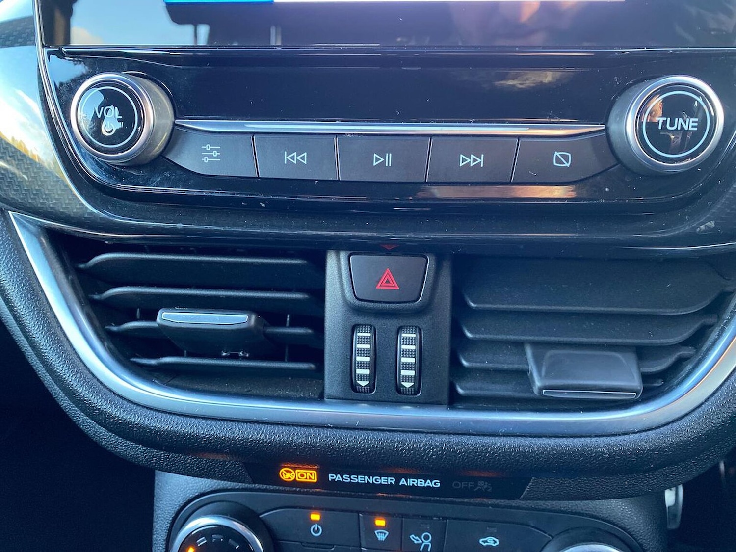 Used Ford Fiesta 2018 for sale - 76407372: Photo 22