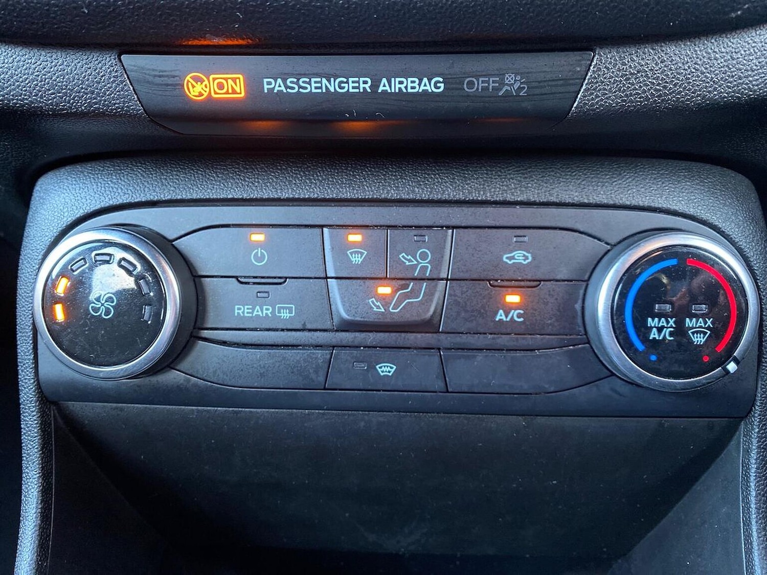 Used Ford Fiesta 2018 for sale - 76407372: Photo 25