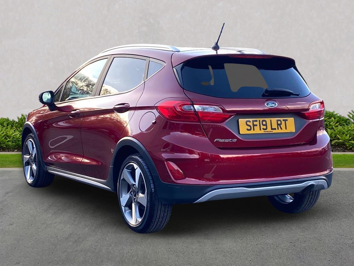 Used Ford Fiesta 2019 for sale - 76531366: Photo 2