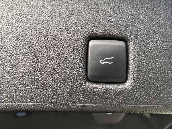 Used Ford Kuga 2022 for sale - 75628361: Photo 34
