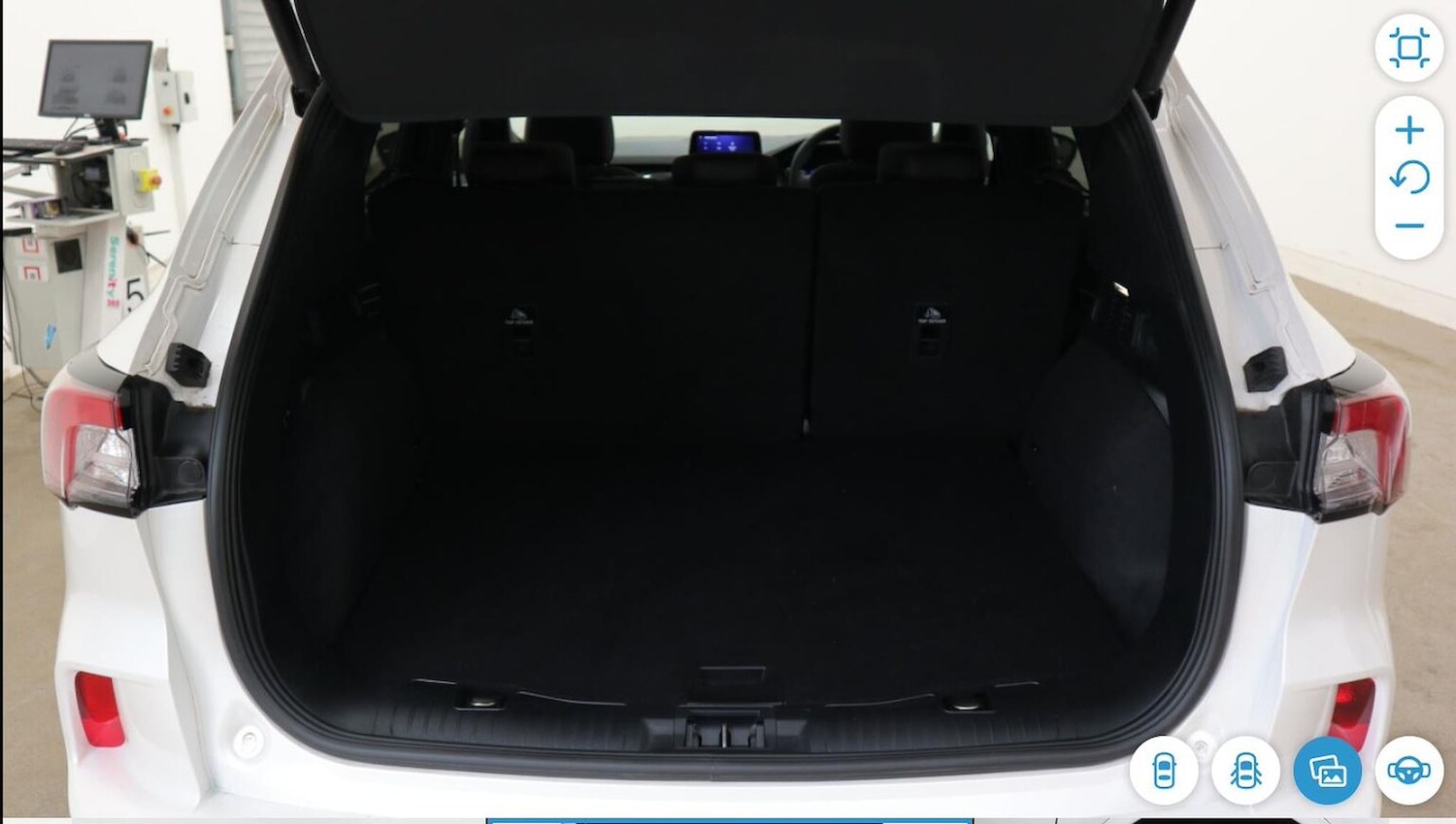 Used Ford Kuga 2023 for sale - 76430789: Photo 5