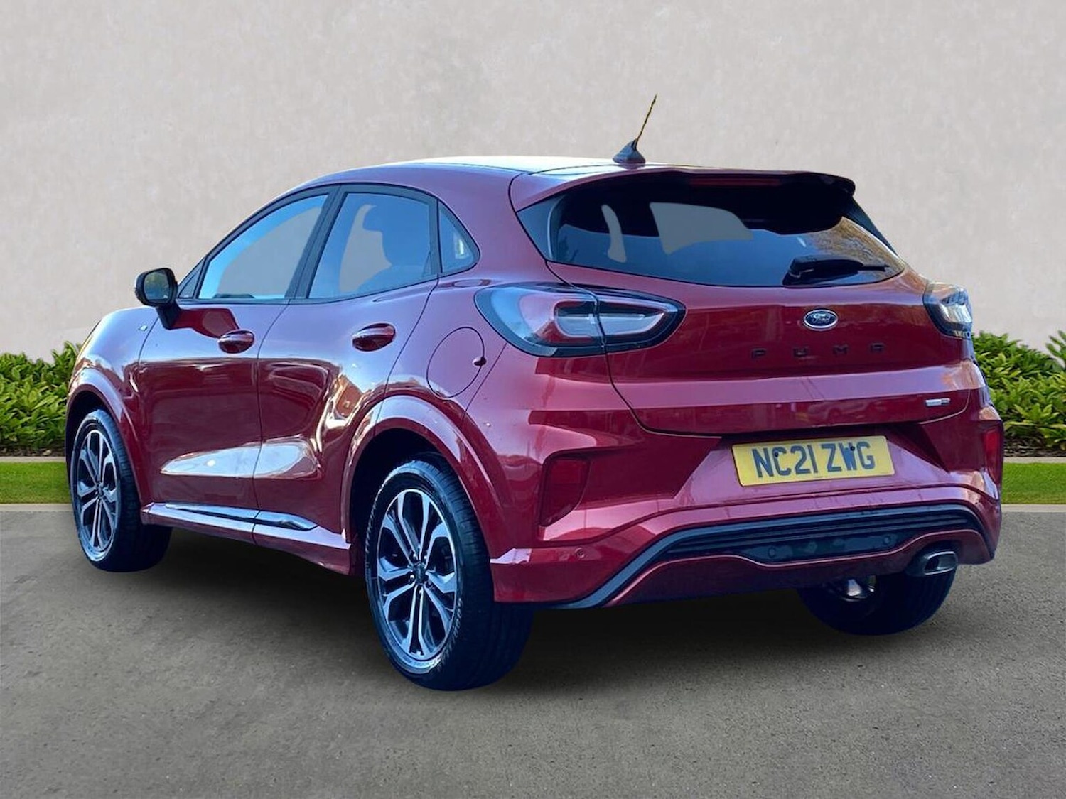 Used Ford Puma 2021 for sale - 76757449: Photo 2