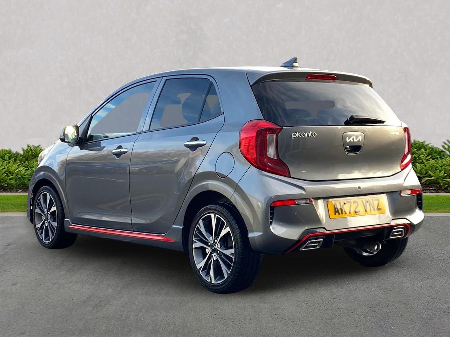 Used Kia Picanto 2022 for sale - 76958743: Photo 2