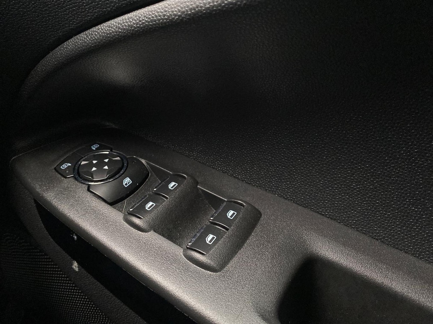 Used Ford Ecosport 2022 for sale - 76268306: Photo 21