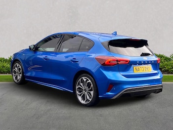 Used Ford Focus 2023 for sale - 76171587: Photo 2