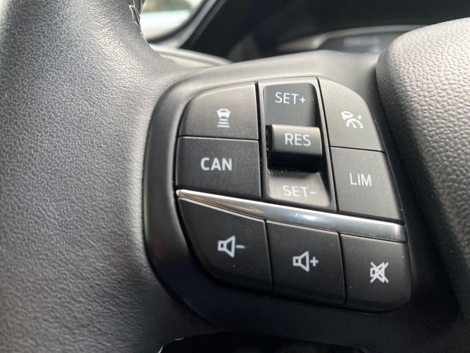 Used Ford Fiesta 2018 for sale - 76464698: Photo 26