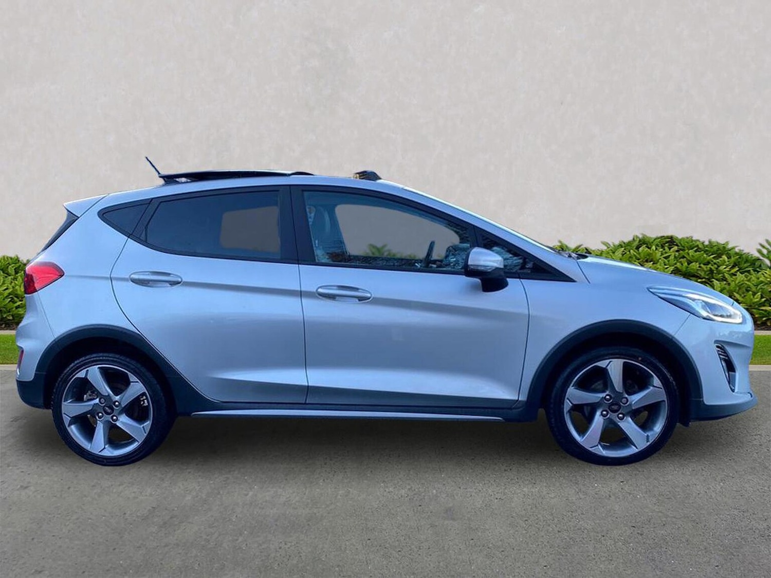 Used Ford Fiesta 2019 for sale - 76778302: Photo 3