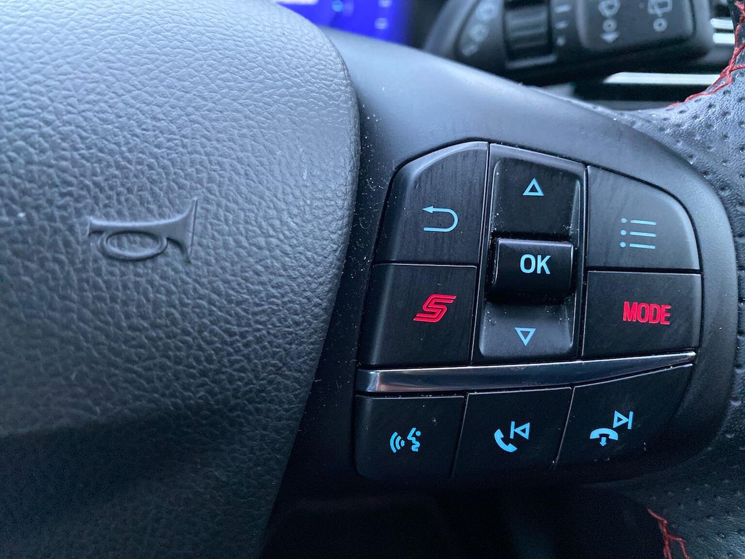 Used Ford Focus 2023 for sale - 77073188: Photo 29