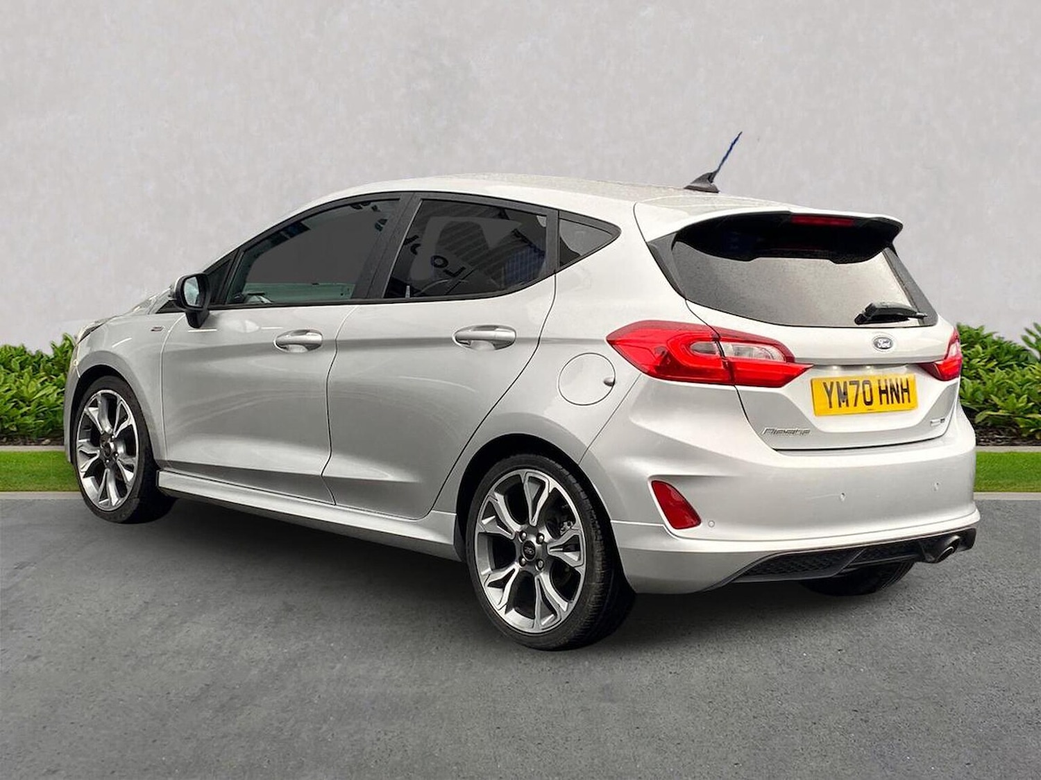 Used Ford Fiesta 2020 for sale - 76149523: Photo 2