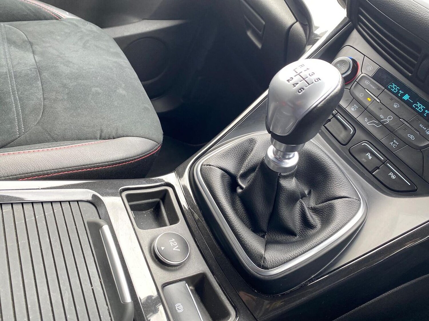 Used Ford Kuga 2019 for sale - 76335110: Photo 13