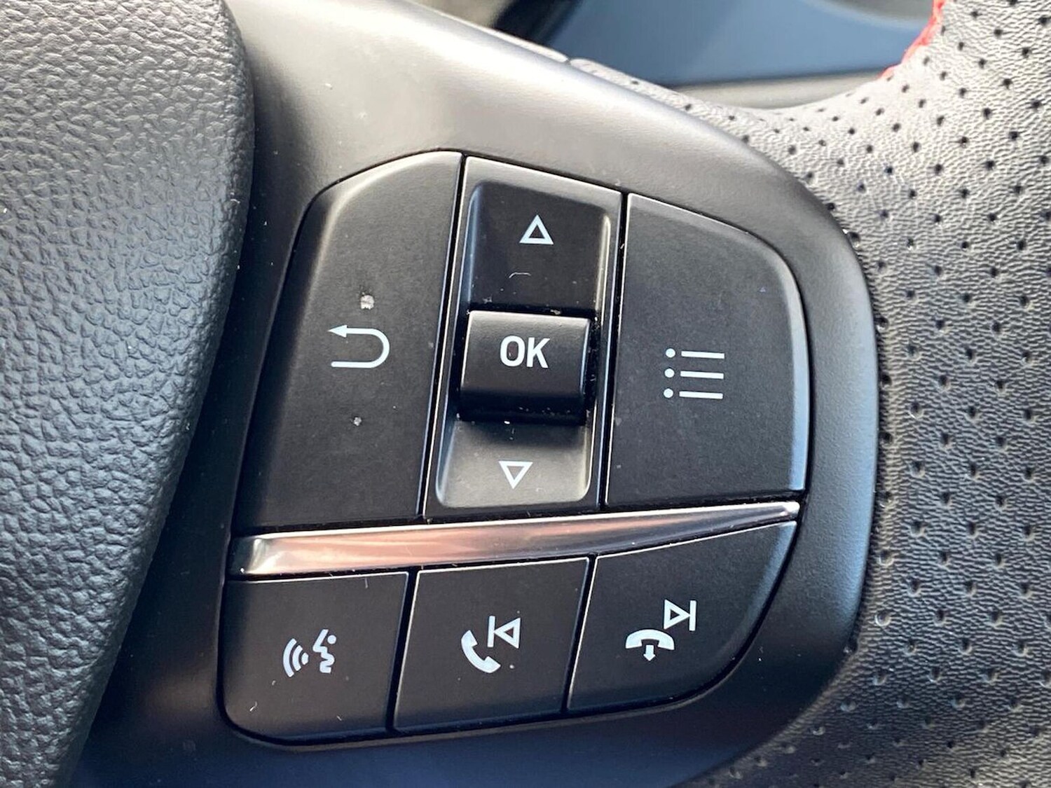 Used Ford Kuga 2023 for sale - 75975367: Photo 27