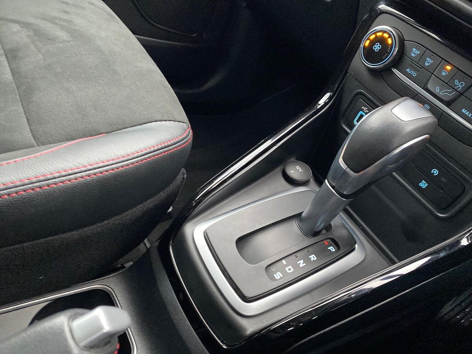 Used Ford Ecosport 2019 for sale - 76542999: Photo 13