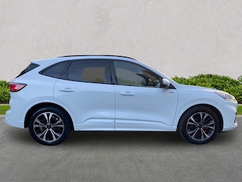 Used Ford Kuga 2023 for sale - 76212030: Photo 3