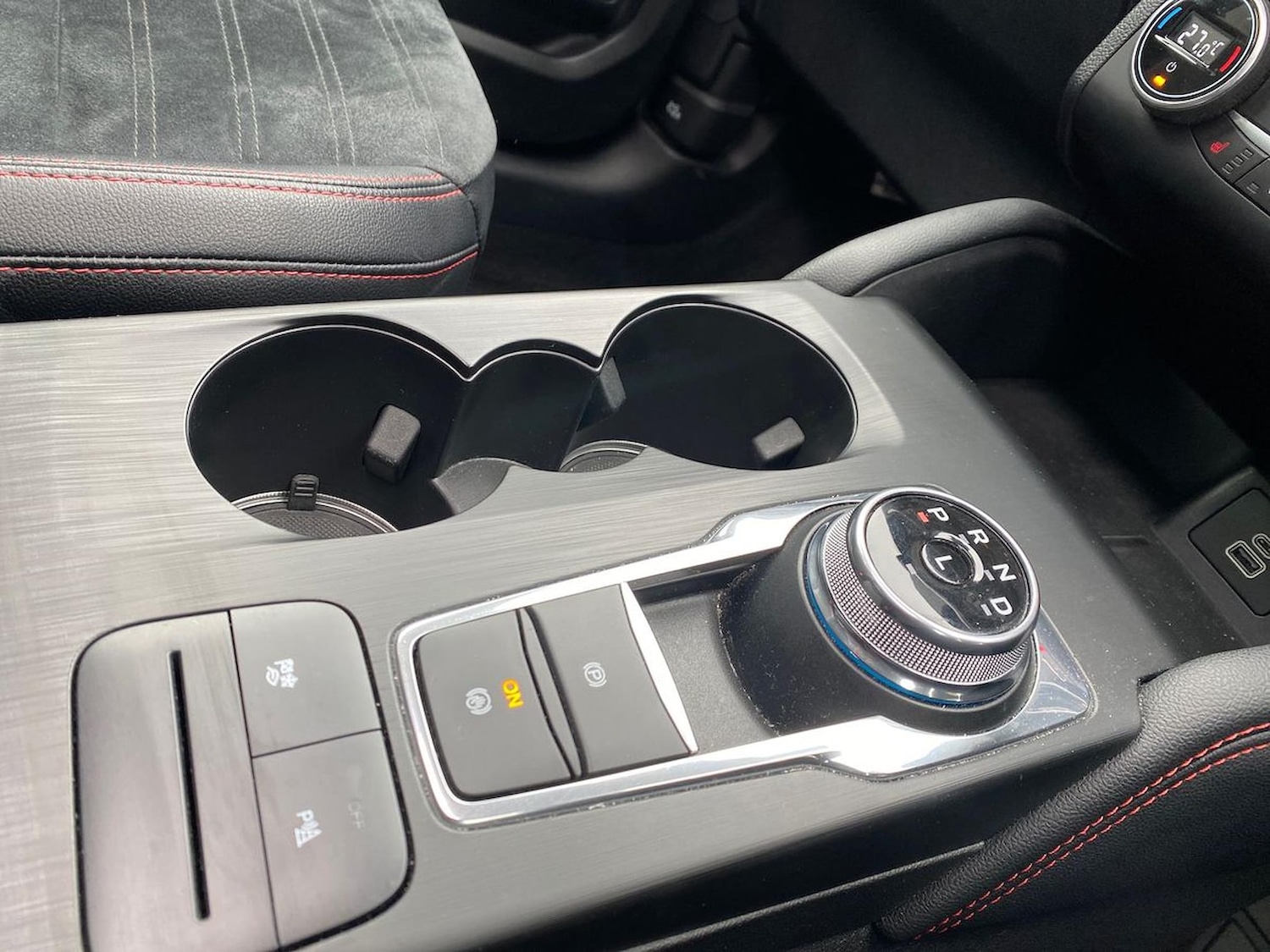 Used Ford Kuga 2022 for sale - 77056980: Photo 15