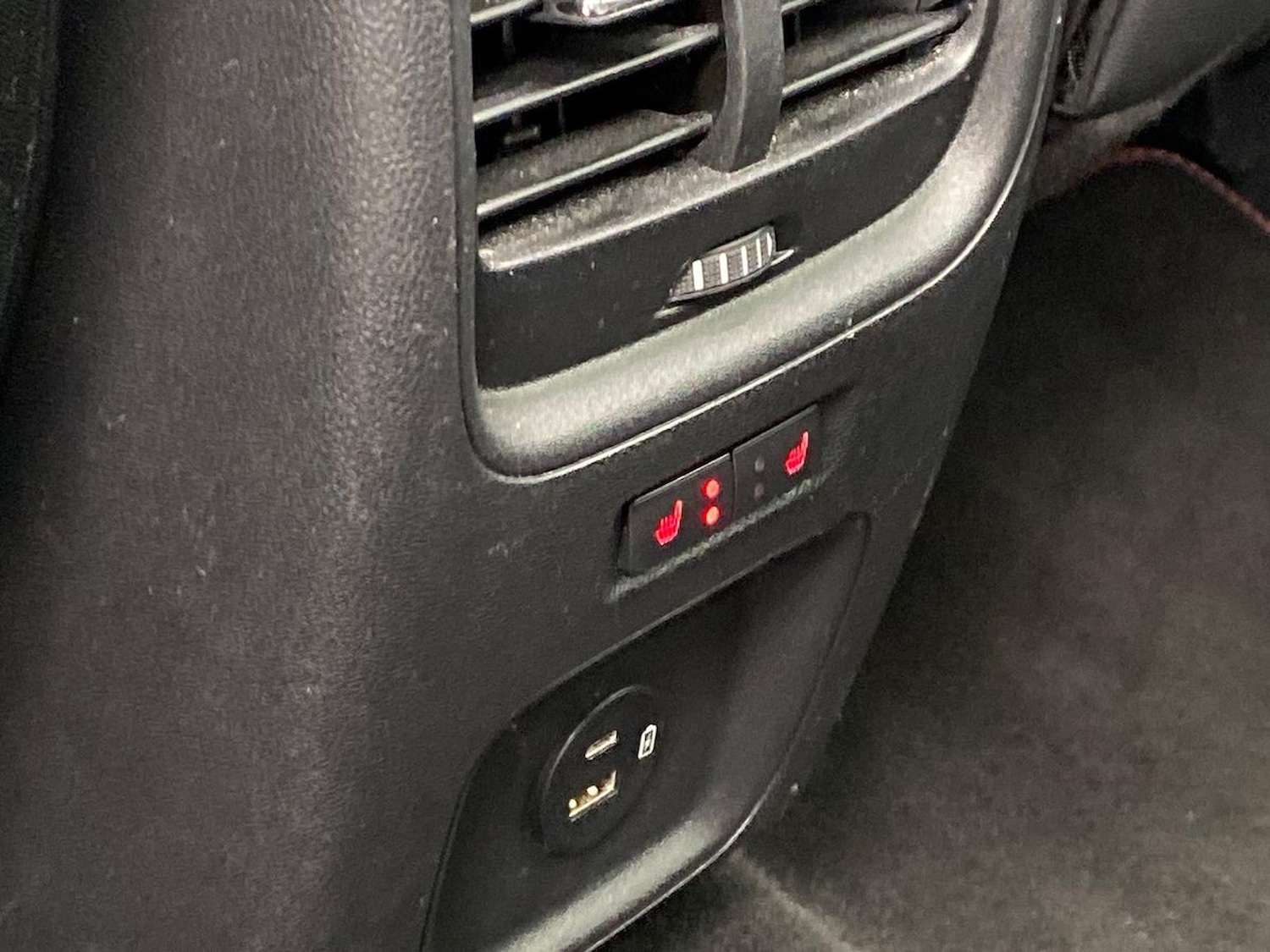 Used Ford Kuga 2022 for sale - 77056980: Photo 38