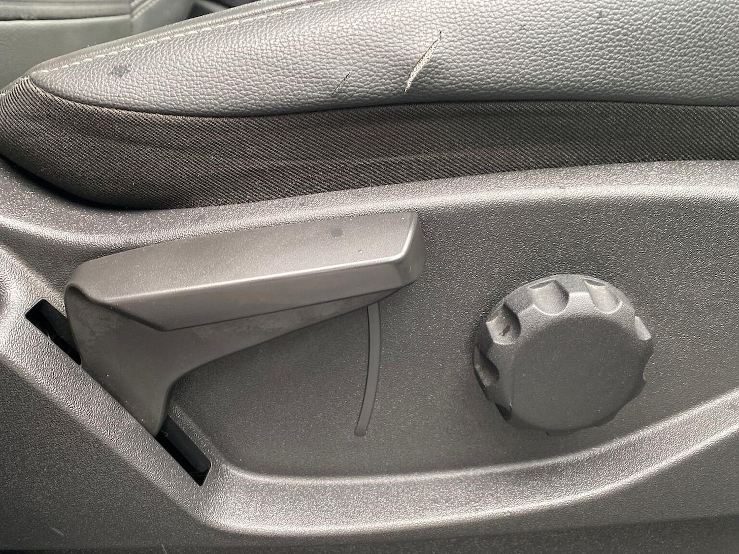 Used Ford Kuga 2018 for sale - 76128971: Photo 30