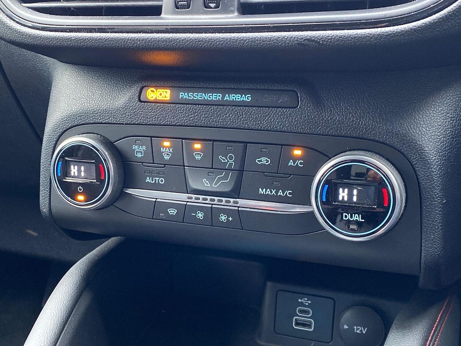 Used Ford Kuga 2022 for sale - 76566564: Photo 12