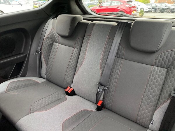 Used Ford Fiesta 2016 for sale - 76030437: Photo 16