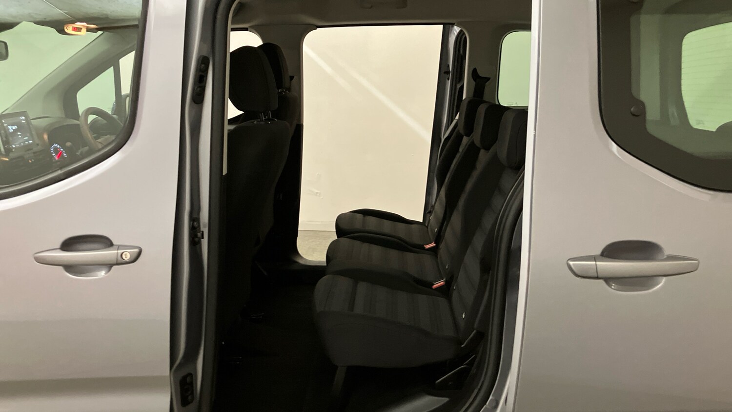 Used Vauxhall Combo Life 2020 for sale - 76792930: Photo 24