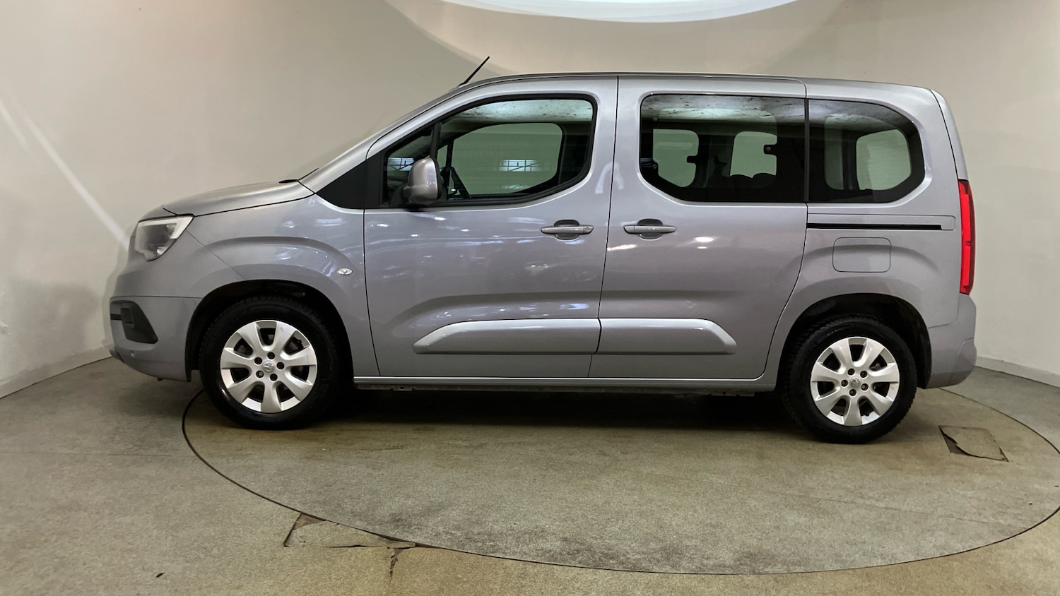 Used Vauxhall Combo Life 2020 for sale - 76792930: Photo 44