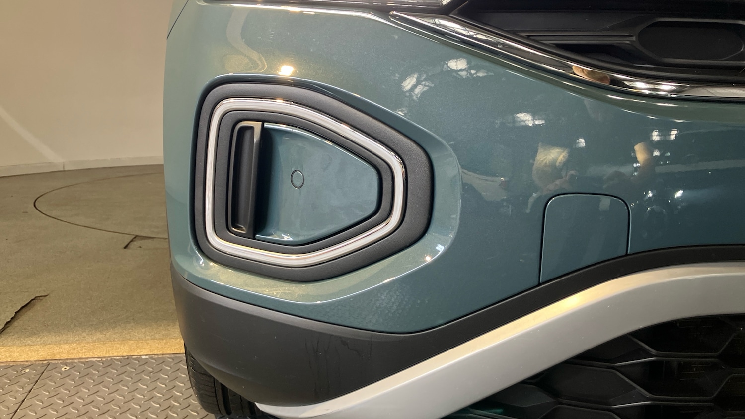 Used Volkswagen T-Roc 2023 for sale - 76494444: Photo 24