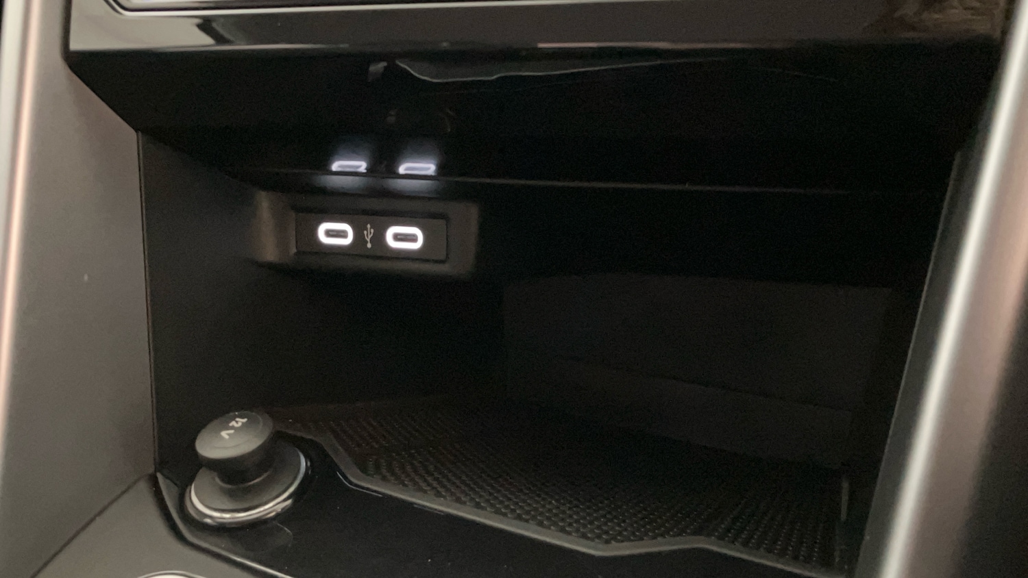 Used Volkswagen T-Roc 2023 for sale - 76494444: Photo 45