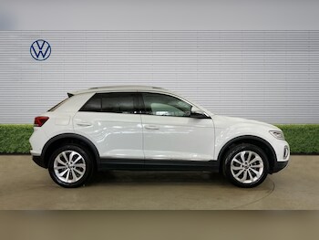 Used Volkswagen T-Roc 2023 for sale - 78838370: Photo