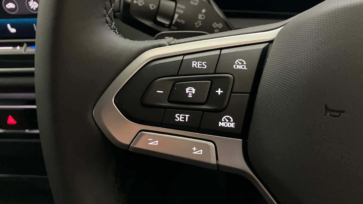 Used Volkswagen Tiguan 2025 for sale - 77085156: Photo 17