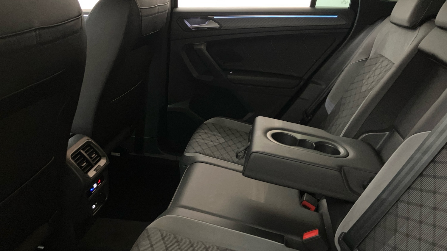 Used Volkswagen Tiguan 2022 for sale - 77234407: Photo 22