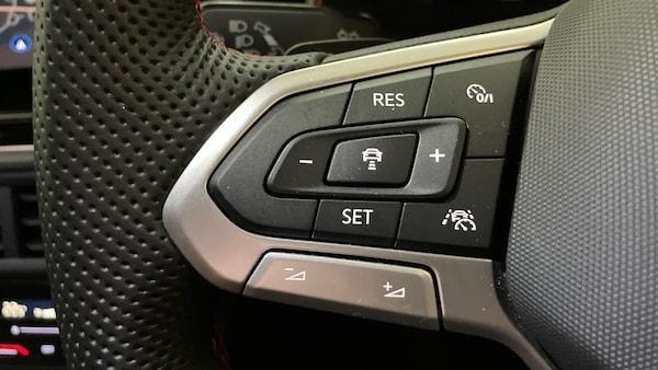 Used Volkswagen Polo 2024 for sale - 76192443: Photo 17