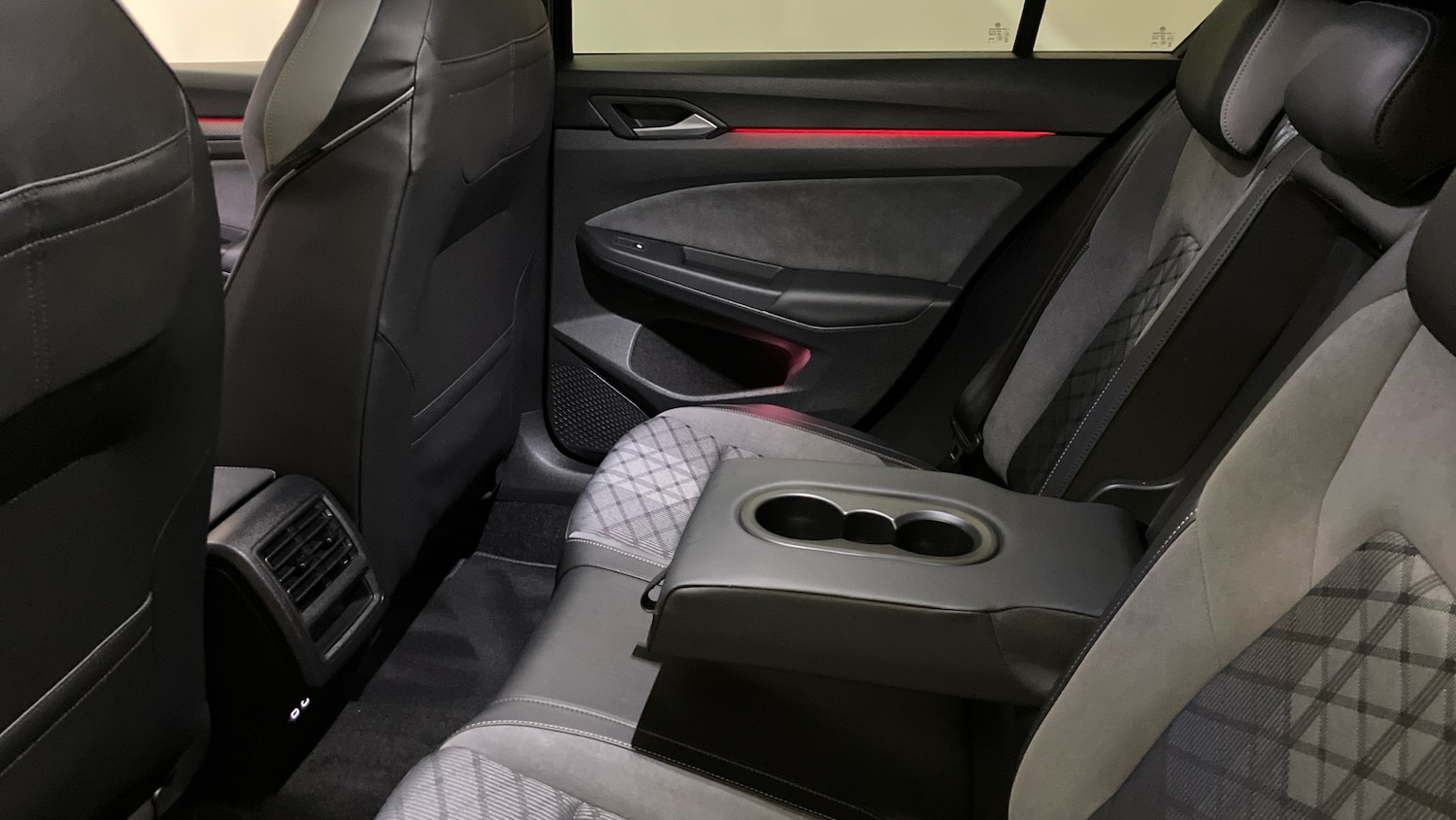 Used Volkswagen Golf 2024 for sale - 77127297: Photo 24