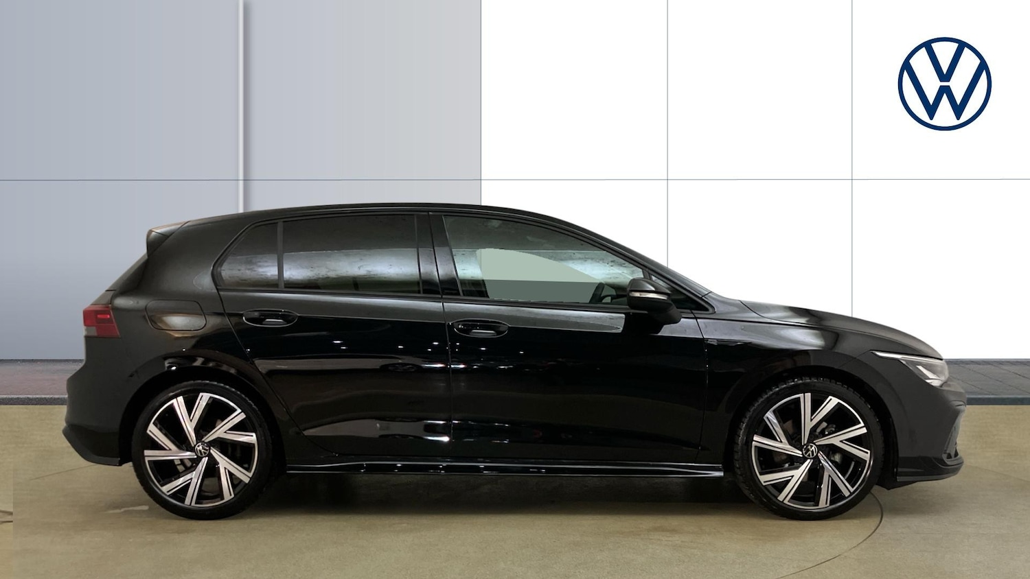 Used Volkswagen Golf 2024 for sale - 77127297: Photo 4