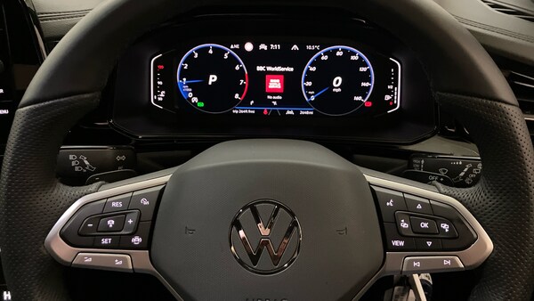 Used Volkswagen T-Roc 2025 for sale - 76005927: Photo 10