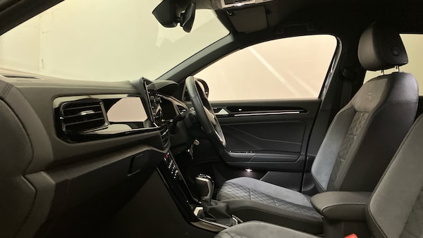 Used Volkswagen T-Roc 2025 for sale - 76005927: Photo 23