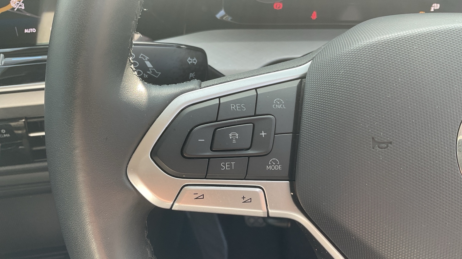 Used Volkswagen Golf 2024 for sale - 76882330: Photo 17