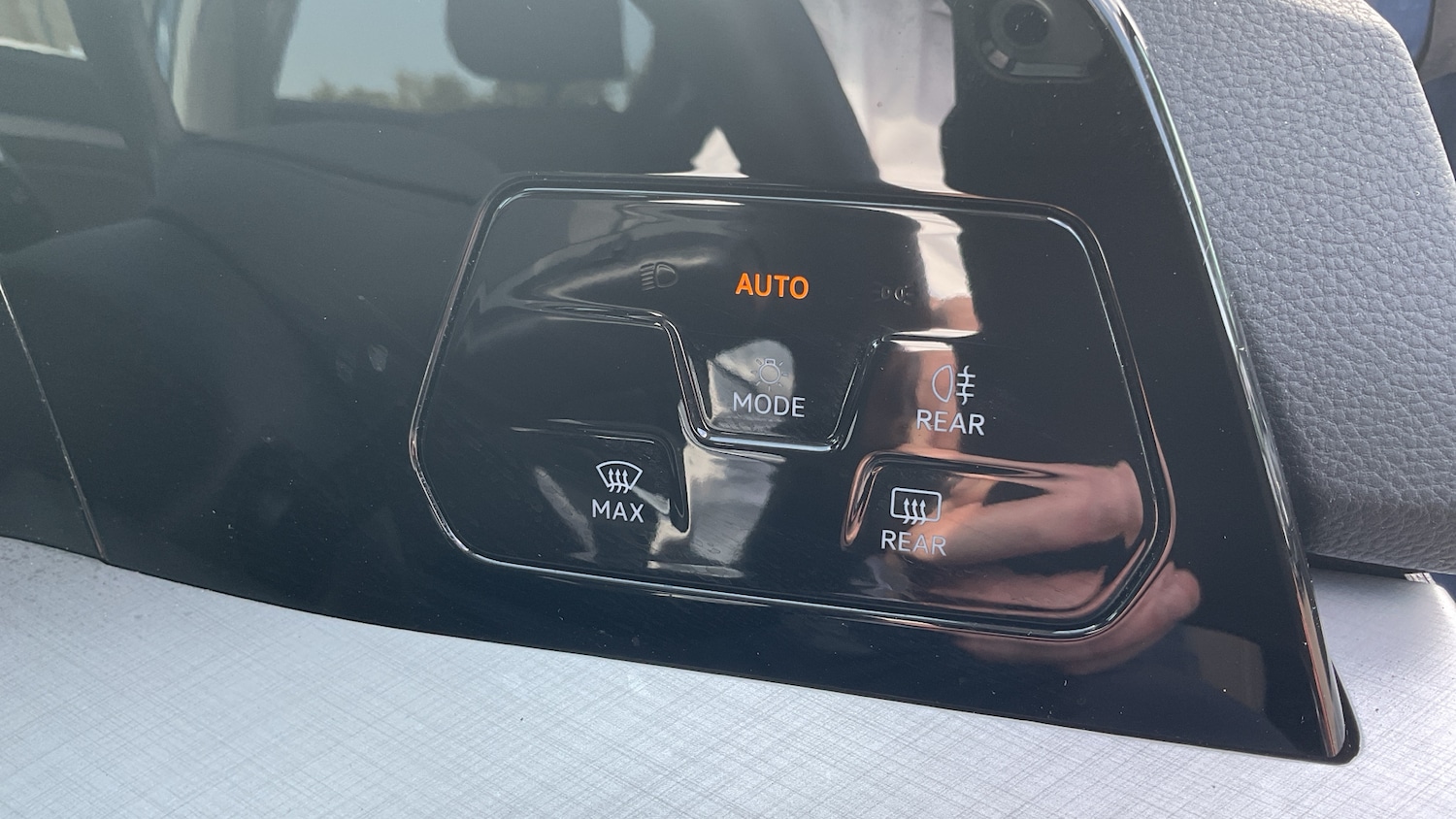 Used Volkswagen Golf 2024 for sale - 76882330: Photo 41