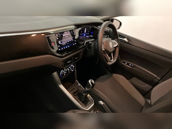 Used Volkswagen Polo 2023 for sale - 77431612: Photo