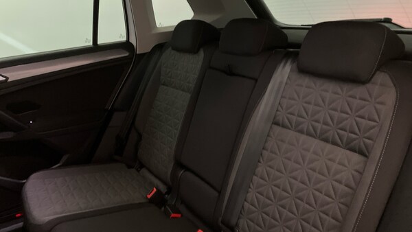 Used Volkswagen Tiguan 2022 for sale - 76117292: Photo 16