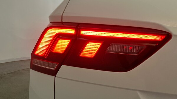 Used Volkswagen Tiguan 2022 for sale - 76117292: Photo 30