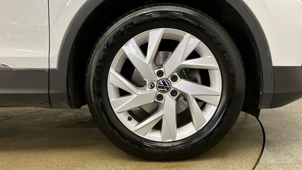Used Volkswagen Tiguan 2022 for sale - 76117292: Photo 5