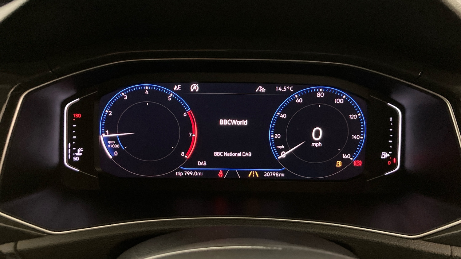 Used Volkswagen T-Roc 2018 for sale - 76862227: Photo 11