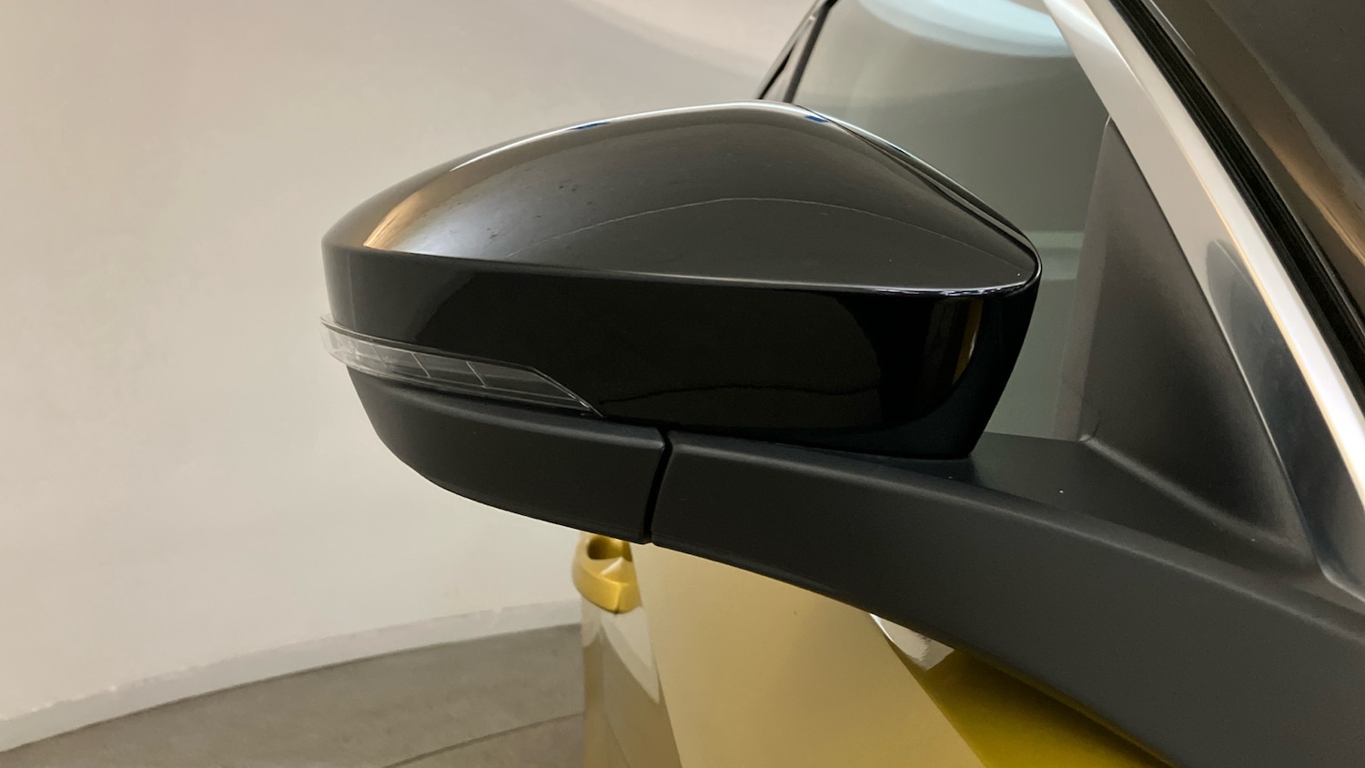 Used Volkswagen T-Roc 2018 for sale - 76862227: Photo 28