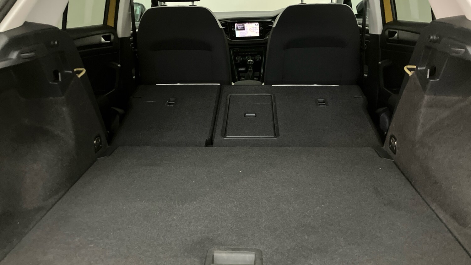 Used Volkswagen T-Roc 2018 for sale - 76862227: Photo 35