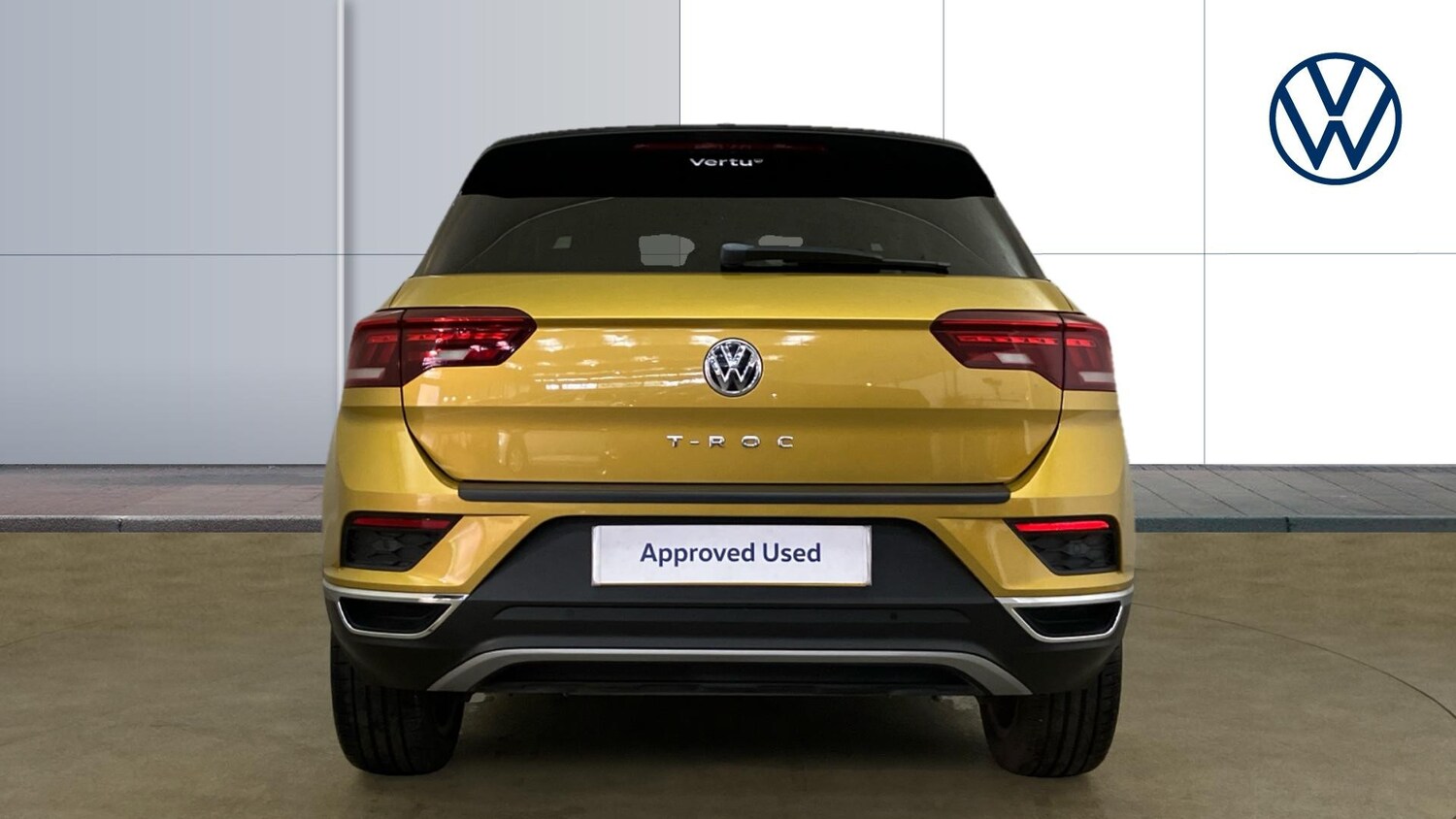 Used Volkswagen T-Roc 2018 for sale - 76862227: Photo 8