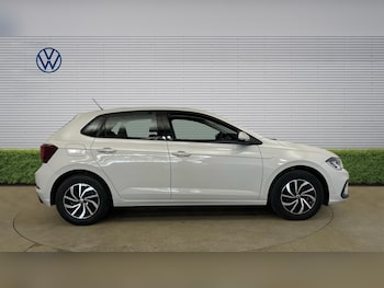 Used Volkswagen Polo 2023 for sale - 78325301: Photo