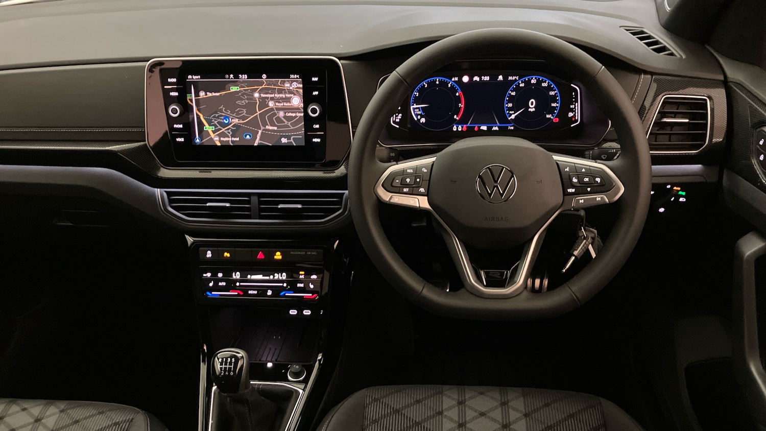 Used Volkswagen T-Cross 2025 for sale - 76968759: Photo 9