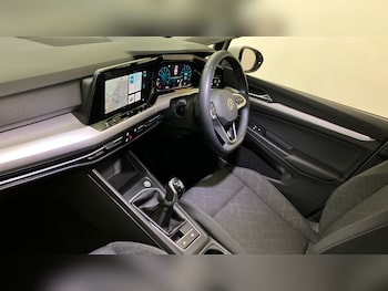 Used Volkswagen Golf 2023 for sale - 76391613: Photo