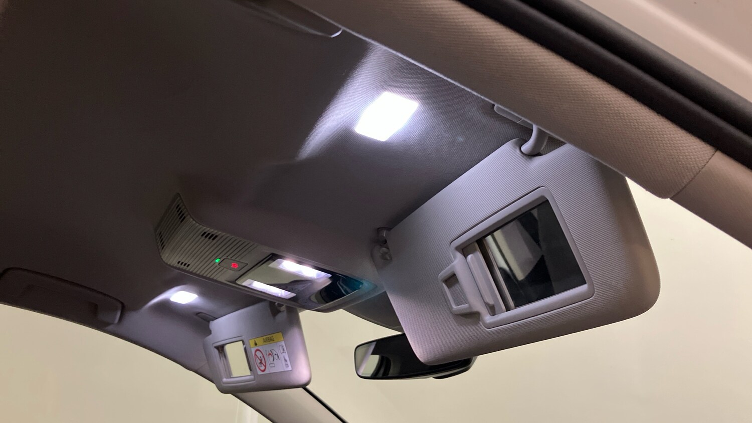 Used Volkswagen Golf 2023 for sale - 76391613: Photo 31