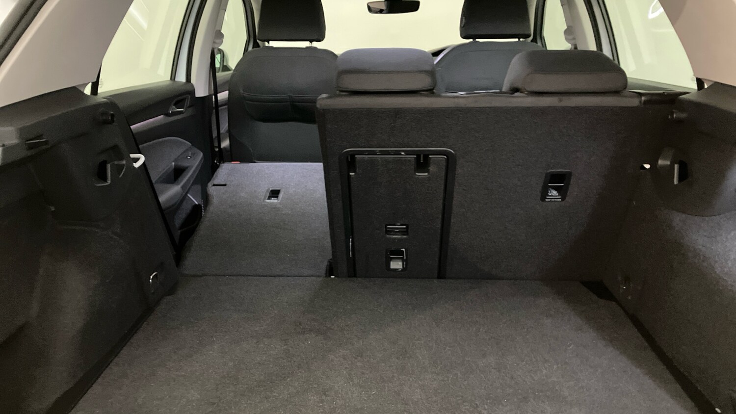 Used Volkswagen Golf 2023 for sale - 76391613: Photo 45